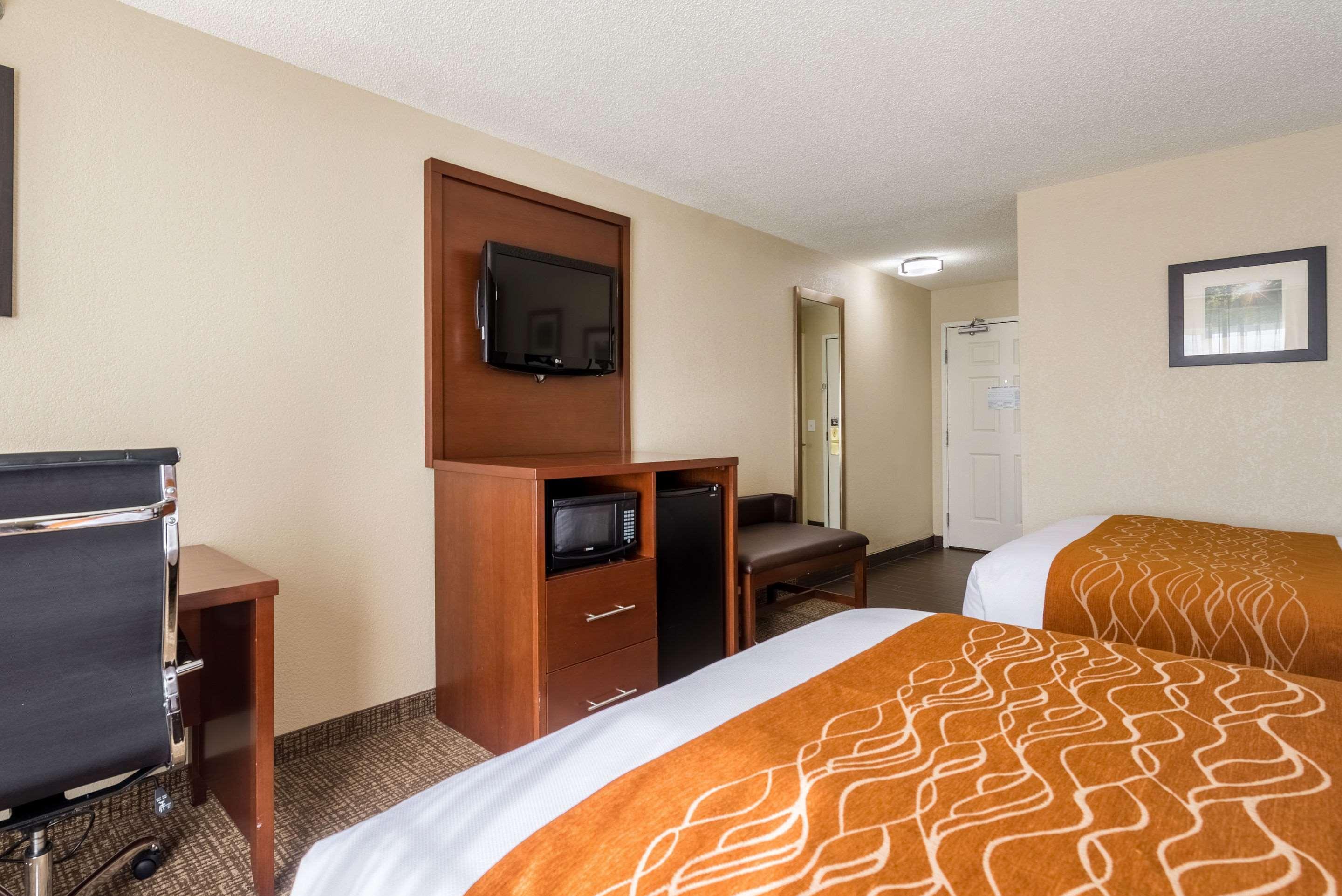 Comfort Inn & Suites Dayton North Dış mekan fotoğraf